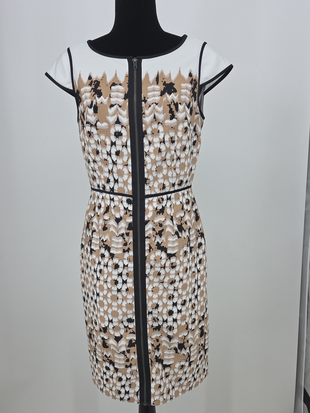 Adrianna Papell Beige, White & Black Floral Jacquard Midi Dress